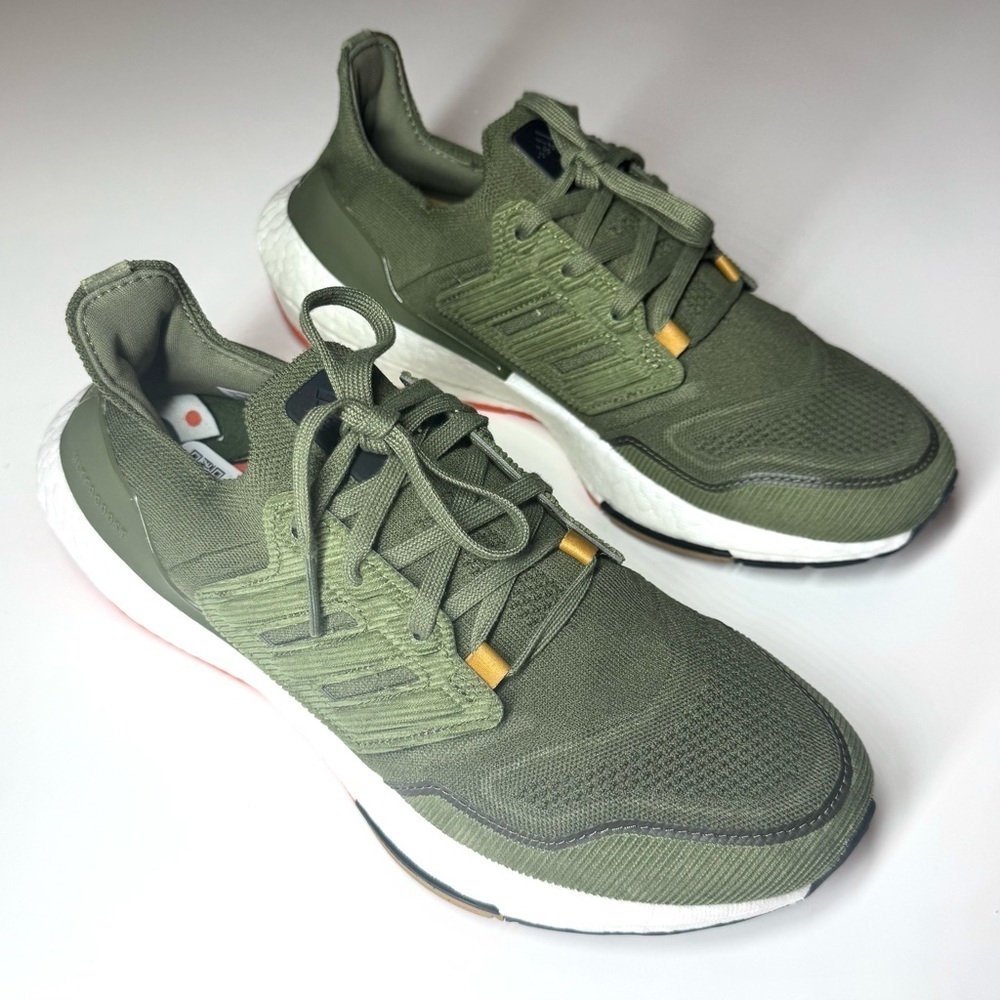 Adidas Men's UltraBoost 22 Olive Green Athletic Running Shoes Size- 8 - Picture 5 of 9